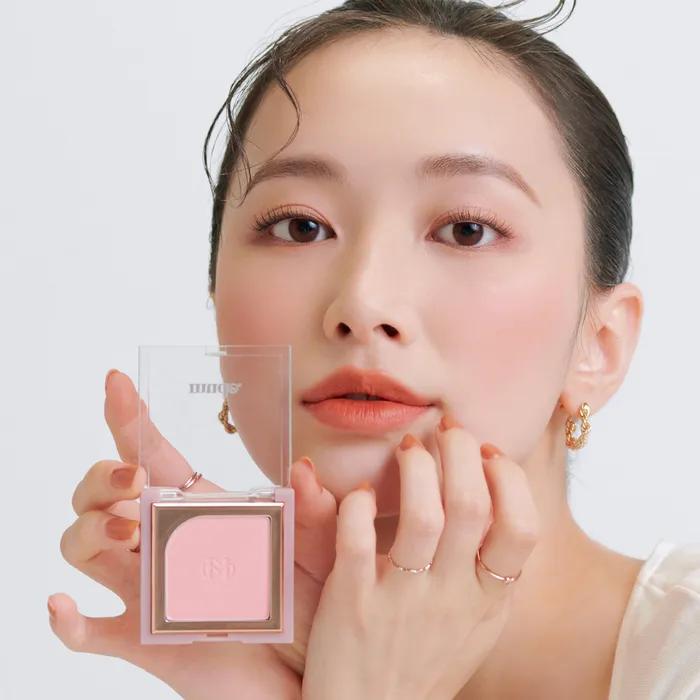 Flutter Blusher