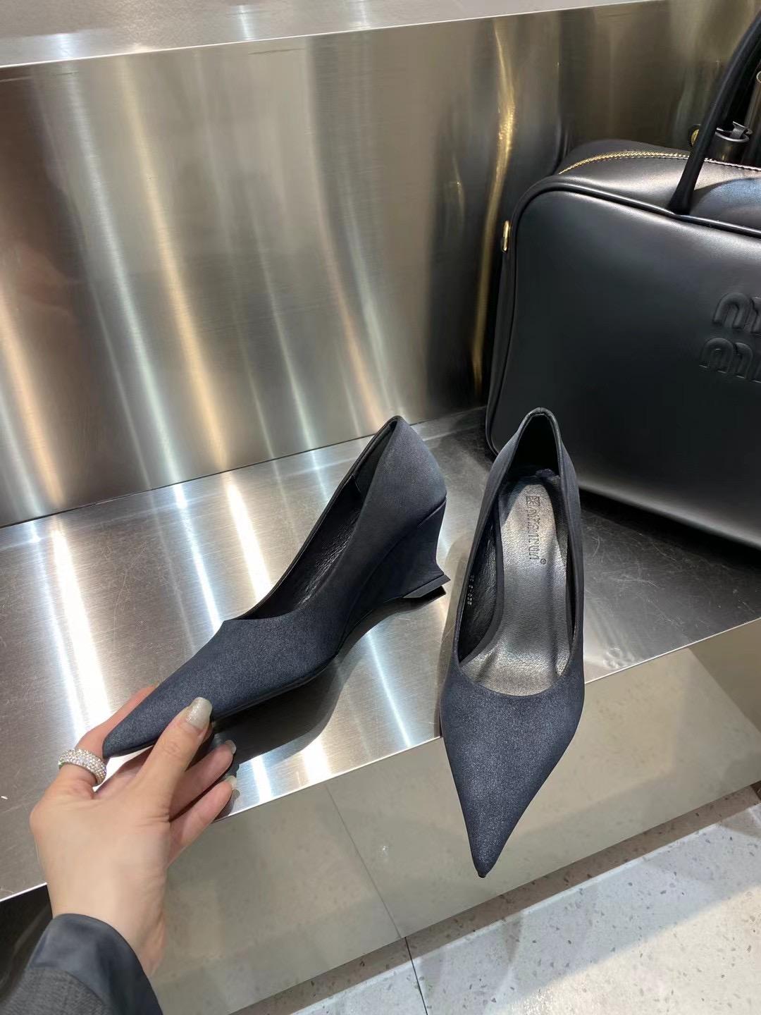 

fashion Pointed Toe Women Pumps 2024 New Arrivals Fashion Office Pumps Wedge High Heels Mixed Color Dress Shoes Woman Sexy Size 35-39 7.5 синий