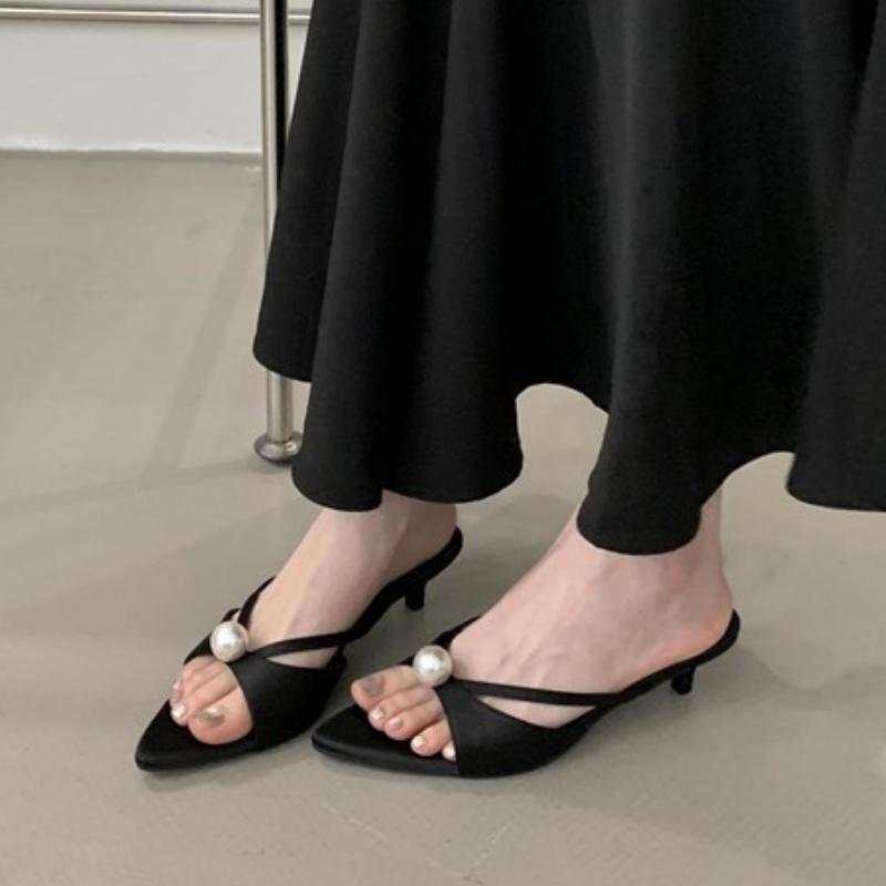 

Female Slip on Footwear Silk Fashion String Bead Elegant Women Low Heel Shoes Pointed Toe Ladies Heeled Pumps Slides Shoes 35 чёрный