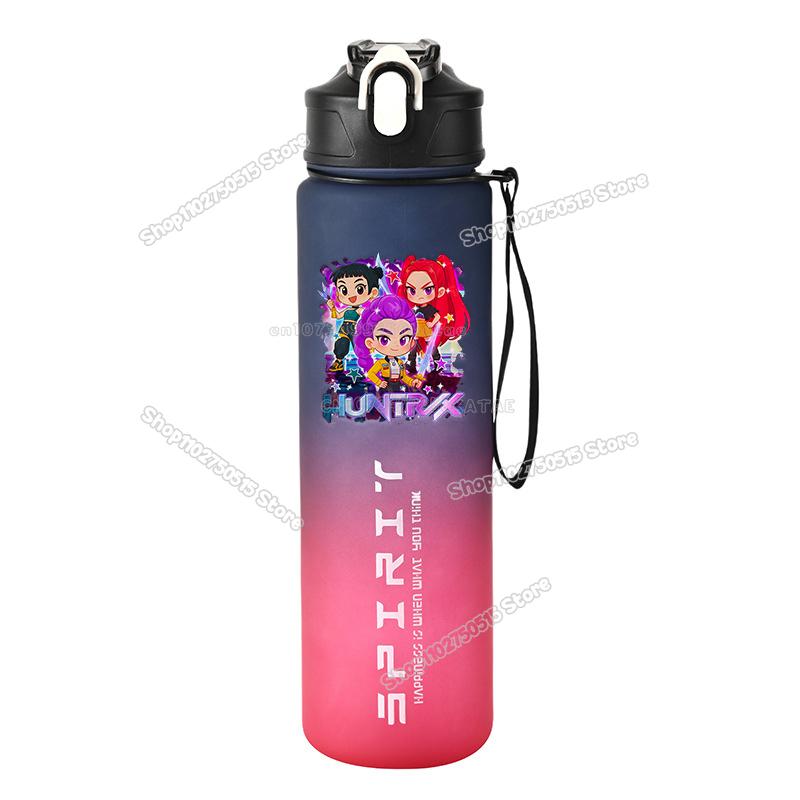 800ML Kpop Lovci Démonů Dětská Láhev na Vodu Mira Zoey Rumi Dívka Sportovní Plastový Hrneček se Slámkou Cestovní Fitness Nepropustná Láhev na Pití