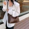 Retro Myer Large-Capacity Tote Bag: Fashionable, Versatile, Commuter-Friendly, High-End, Single-Shoulder, Crossbody Women's Bag.
