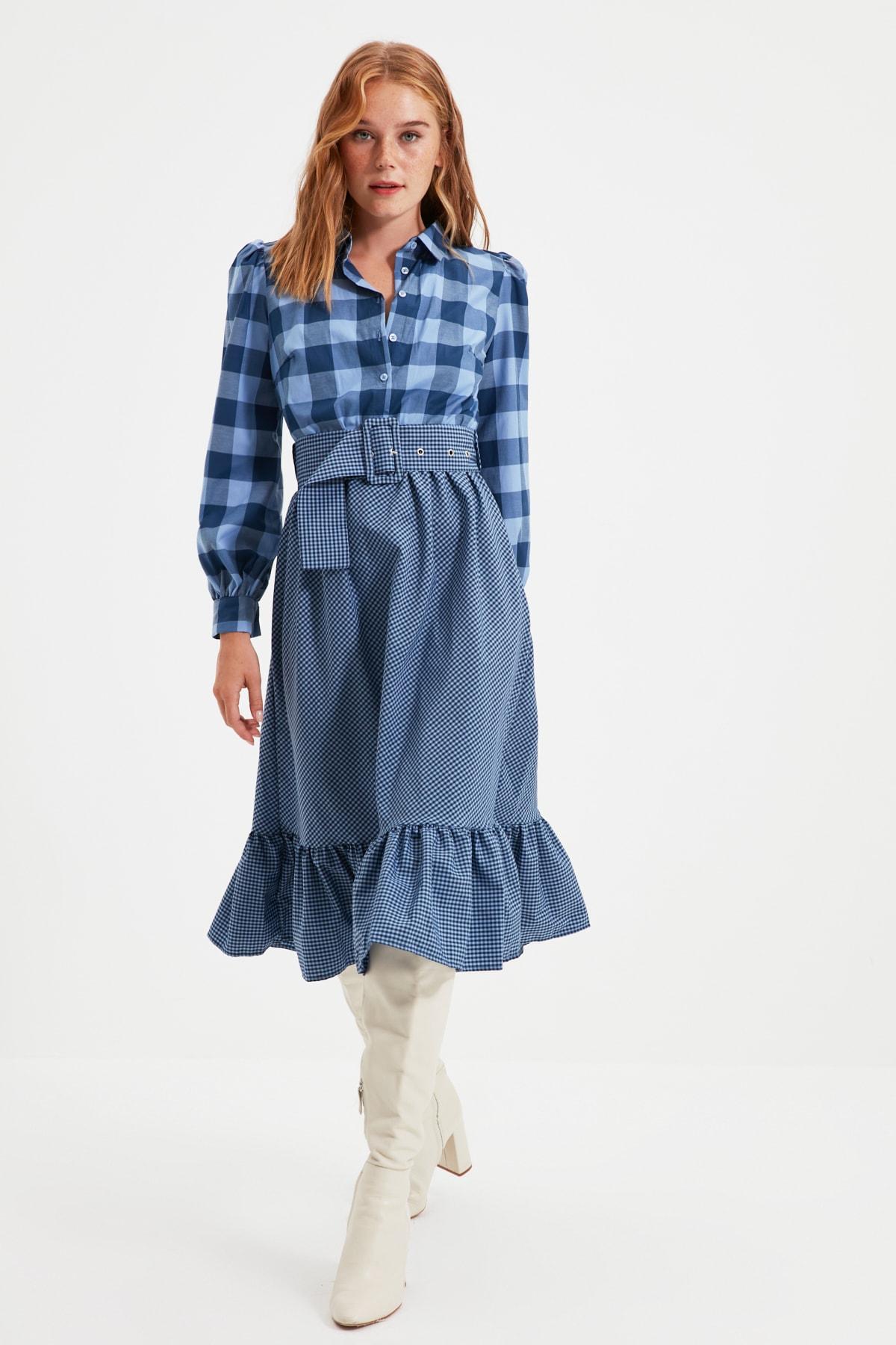 

Темно-синее тканое платье с поясом TWOAW21EL0861..