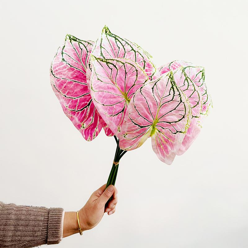 6 Stück Caladiumblatt Seidenblumen Blumengesteck Lange Stiele Künstlicher Bund Partydeko Kunstpflanzen Heimdeko Kunstgrün