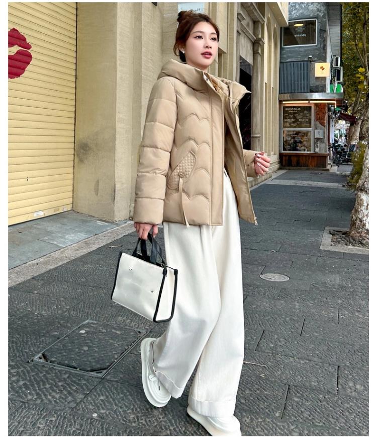 Women’s Short Hooded Windproof Thicken Warm Winter Jacket