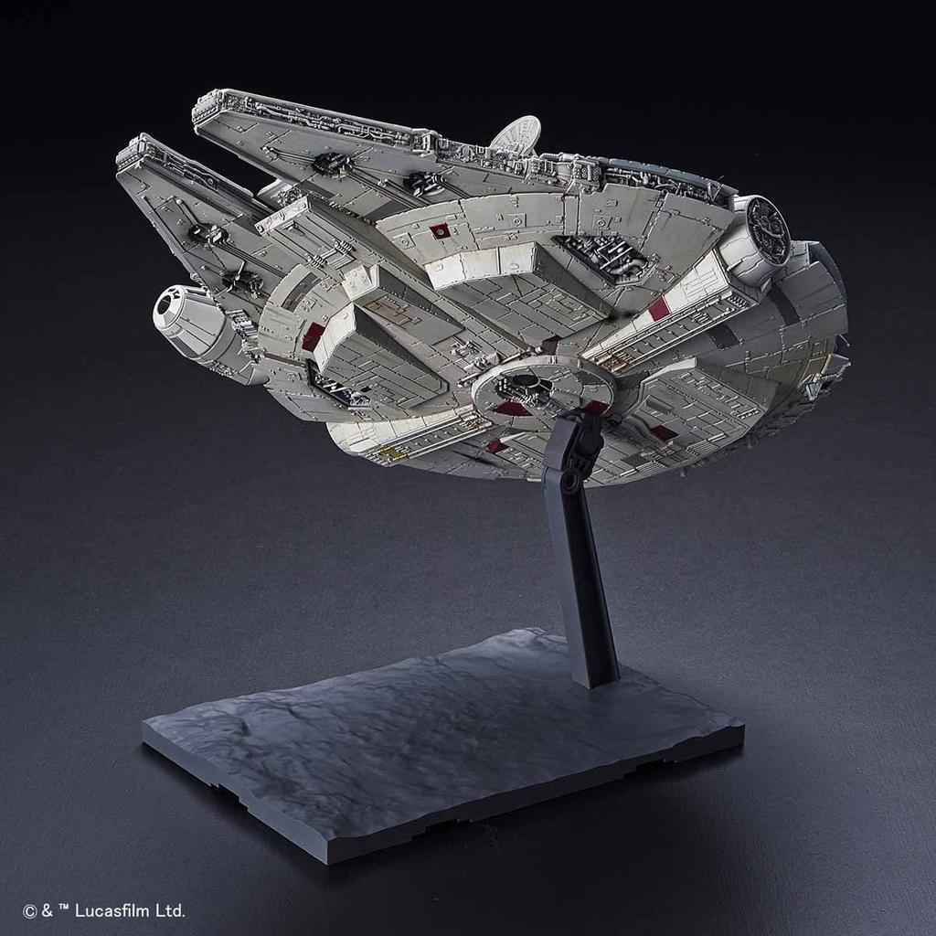 BANDAI SPIRITS Star Wars Millennium Falcon (Star Wars: The Rise of Skywalker) 1/144 Scale Pre-Colored Plastic Model