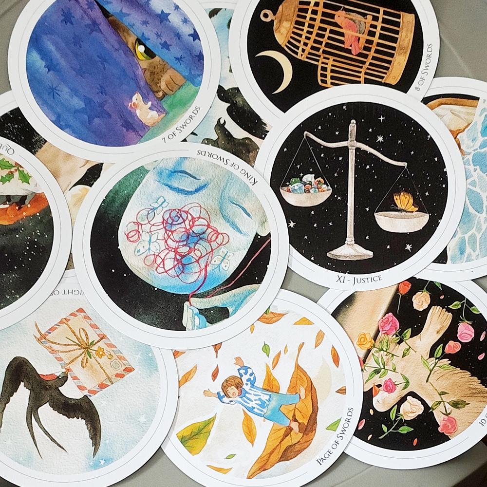 Gentle Universe Tarot Deck 78 Pcs Round Circular Tarot Cards Watercolor Art Witchcraft in Rigid Box, Double-embossed 8.8*8.8cm