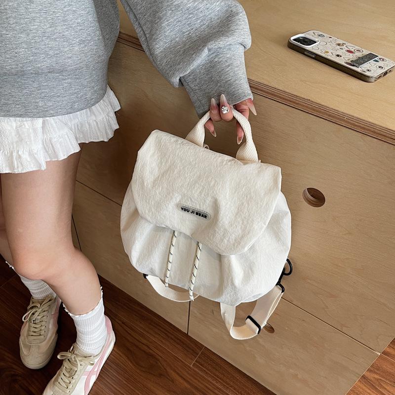 Lightweight casual backpack bag women s 2025 new simple nylon cloth simple versatile handbag travel backpack