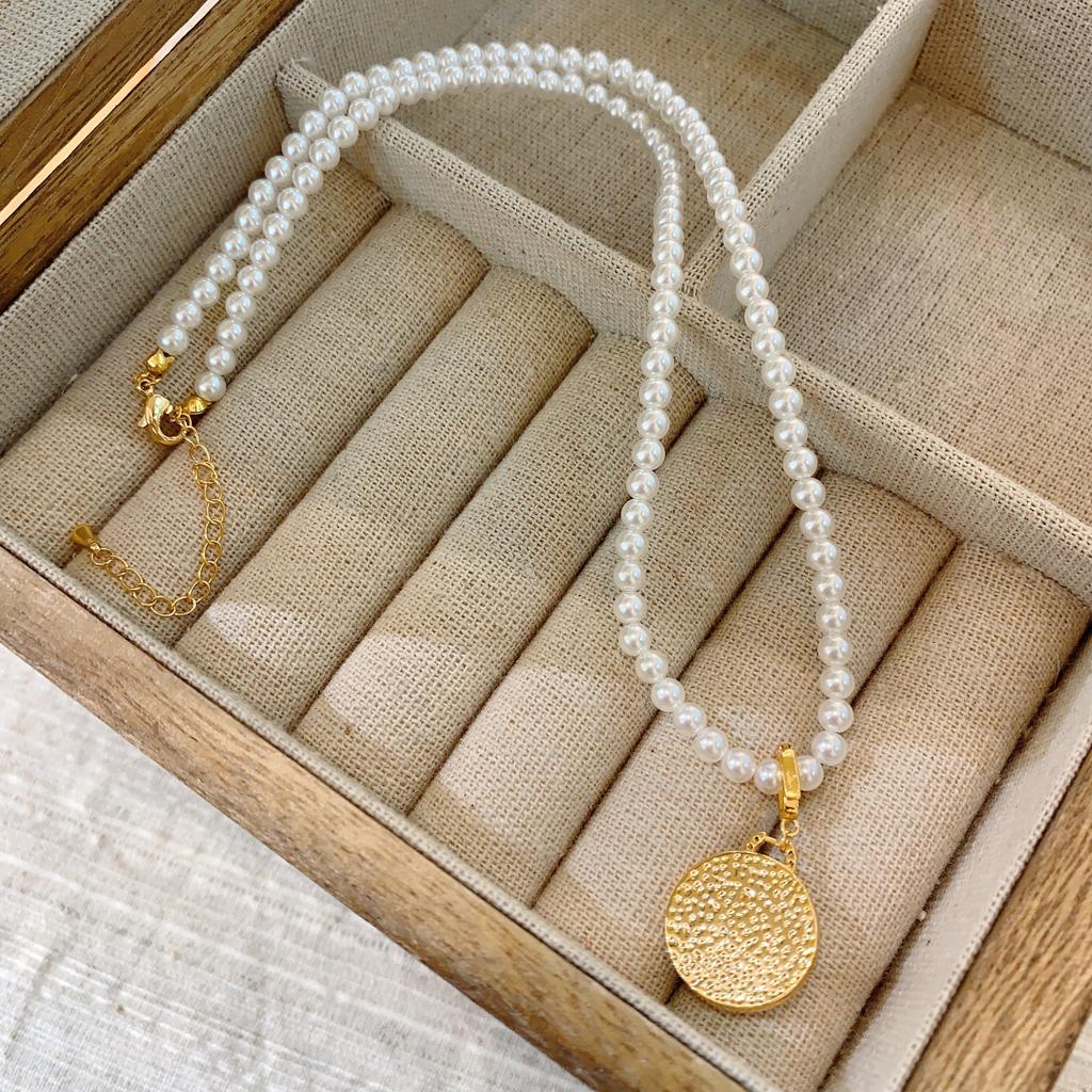 Vintage Oil Painting Natural Freshwater Pendant Fine Pearl Necklace Female Medieval Style Light Luxury Unique Female