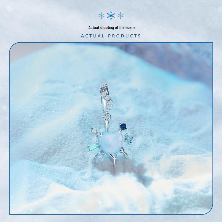 Yinziyun Sterling Silver Snowflake Heart Pendant Necklace - Romantic Winter Christmas Gift for Women