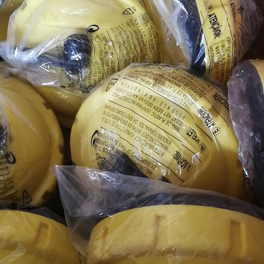 K Series High-Pressure Floor Scrubber with Yellow Key Connector