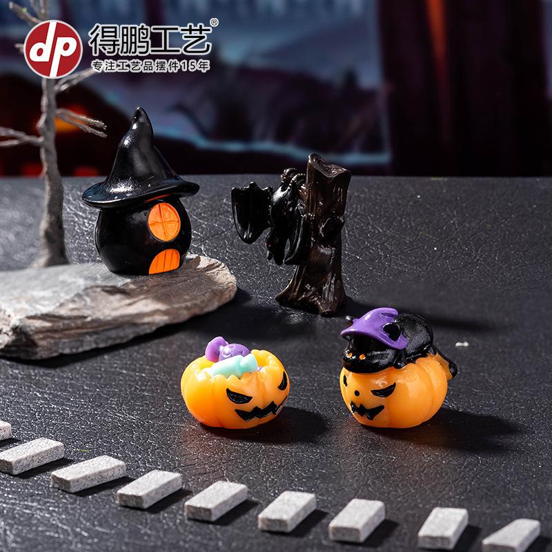 Halloween Decoration Accessories Miniature Figurines Mummy Skull Rabbit Magic House Ghost Pumpkin Desktop Scene Decor Set 8Pcs