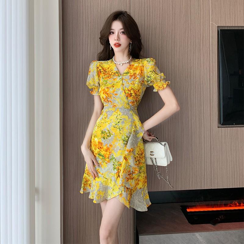French Retro Floral Chiffon Dress: Summer Beach-Ready Irregular Skirt
