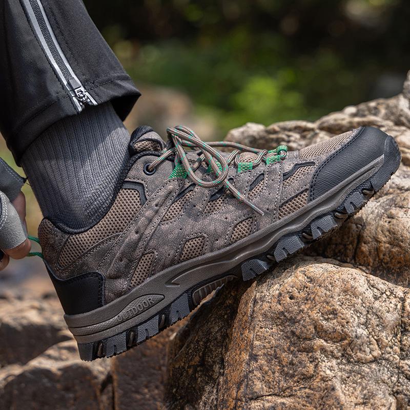 Outdoor Hiking Shoes Men shoes Lace-up Anti-slip Low-top Shoes Men Shock-absorbing Breathable Casual Sports Shoes Men
