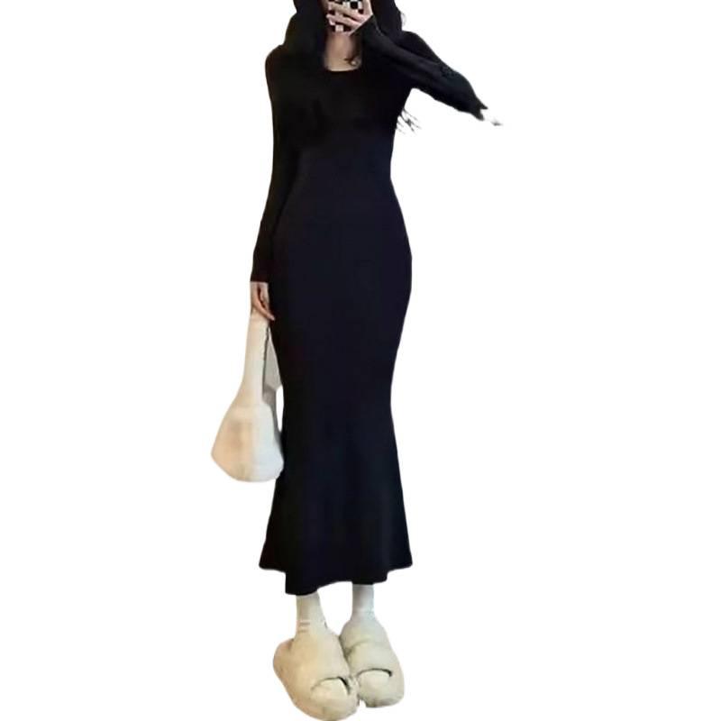 Women's Fleece-Lined Long Fishtail Dress - Pure & Sexy Style, Slimming Square Neck, Perfect for Autumn/Winter.