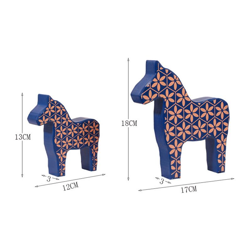 Wooden Horse Figurine Cute Child Toy Gift Crafts Statue Home Desktop Office Interior New House Decoration Ornaments