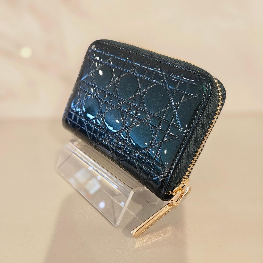 Moncross D.GRAW18097 Enameled Accordion Zipper Card Wallet, NC Gyeongsan Branch