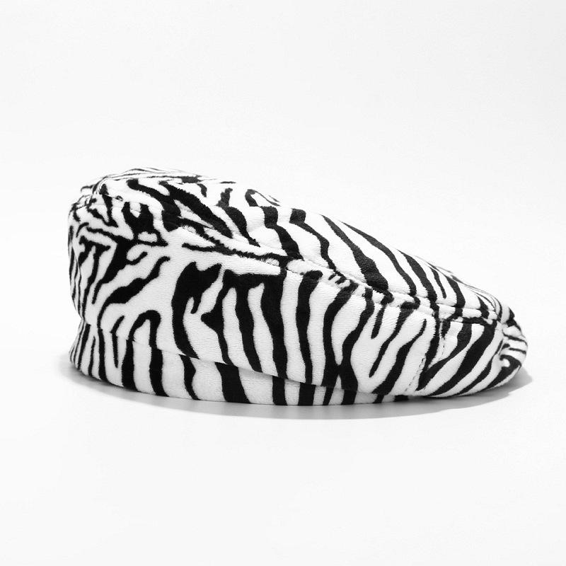 Fashion Warm Beanie Artist Painter Korean Cotton Ladies Women Autumn and Winter British Vintage Zebra Cow Beret Cap Girls Hat