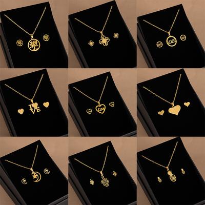 Stainless Steel Hollow Love Necklace Set Female Niche Design Sense Gold Pendant Collarbone Chain