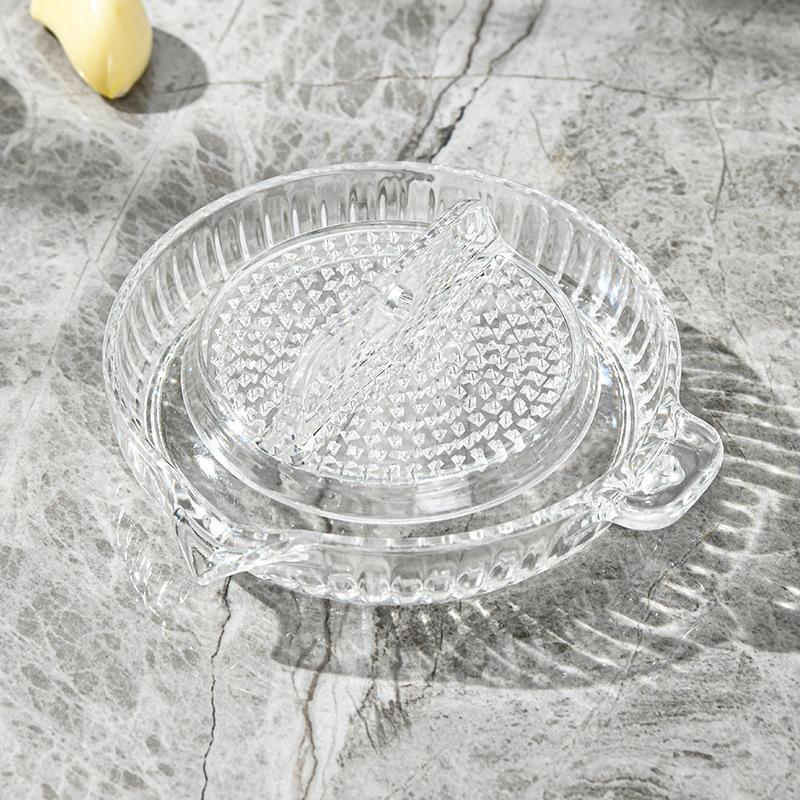 Kuchyňské pomůcky Plastové nástroje na strouhání zázvoru a česneku Mačkací nástroj s víčky Kuchyňské ovoce Zelenina Ruční mlýnek Přenosný Kulatý