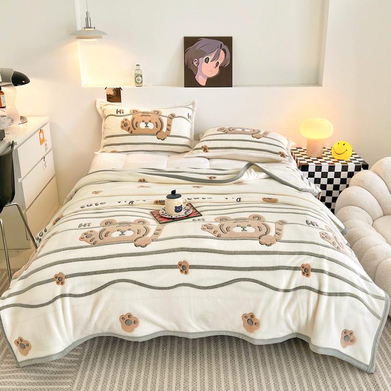 1pc Skin-friendly Blanket Cute Cartoon Bedspread Flannel Blankets Warm Sofa Towel Nap Shawl Cobijas De Camas (No Pillowcase)