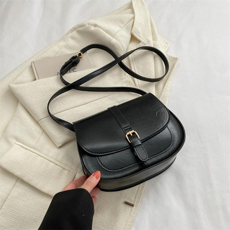 2023 New Fashion Street Style Saddle Bag Casual Commuter Shoulder Bag