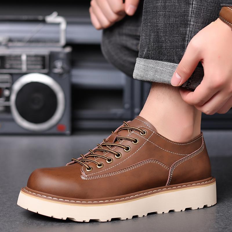 Fashion Spring High Quality Outdoor Work Shoes Spring Lace Up Soft Soled Oxford Shoes Round Toe Thick Soled Fashionable Casual Men Shoes