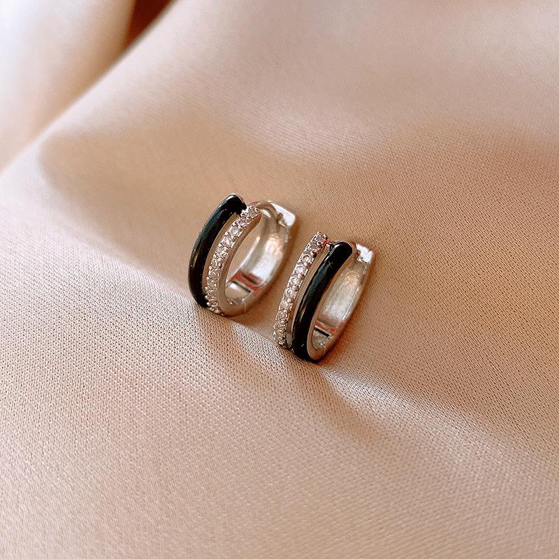 Silver Needle Retro Black Zircon Love Butterfly Earrings Sweet Cool Style Personality Earrings Light Luxury Premium Earrings
