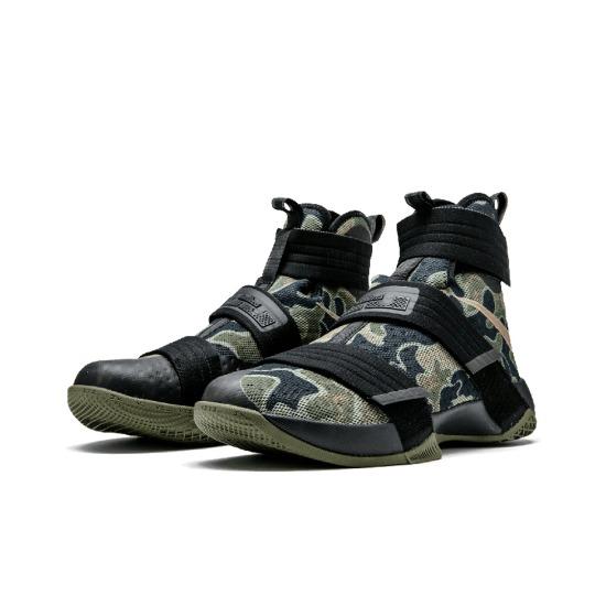 

Nike Zoom LeBron Soldier 10 Army Camo 844378-022 EU 41 чорний/оливковий