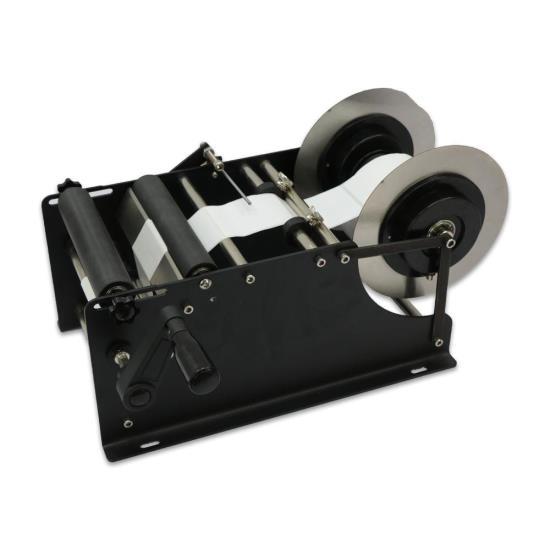 

Легко маркируйте бутылки с помощью полуавтоматической этикетировочной машины для круглых стеклянных бутылок MT-30 — идеально подходит для малого бизнеса