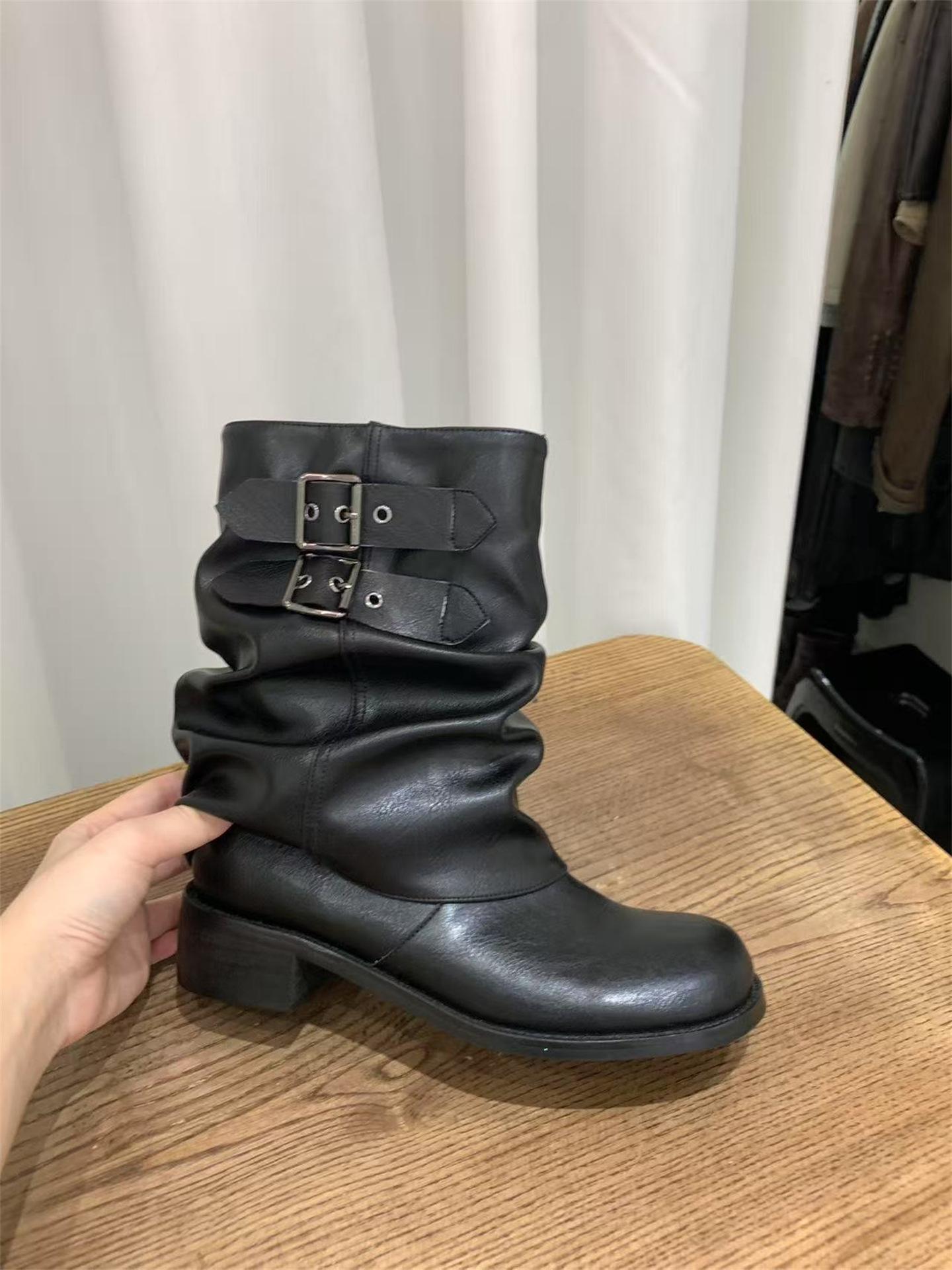 Coarse Heel Black Medium Martin Boots Women s Boots 2025 New Autumn and Winter Western Brown Maillard Pile Boots 35