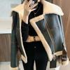2 Winter New Green Splicing Large Lapel Locomotive Clothes Women's Thickened Short Fur Integrated Cashmere Jacket