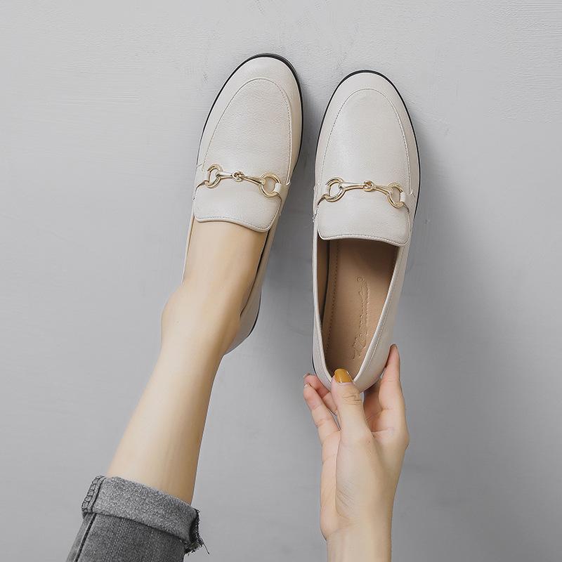 Small leather shoes women's single shoes spring and autumn new versatile one-pedal flat bottom retro large size 41-43