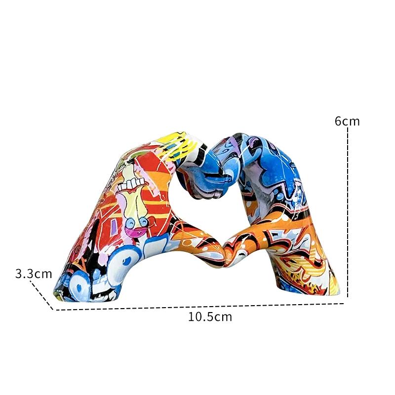 

Graffiti Hand Heart Gesture Resin Statue, Nordic Cute Desktop Ornament, Home Room Decoration Gift for Girlfriend Valentine Day