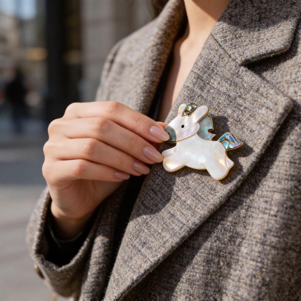 Animal Shell Brooch Handmade Natural Shell Pony Fashion Accessory For Women