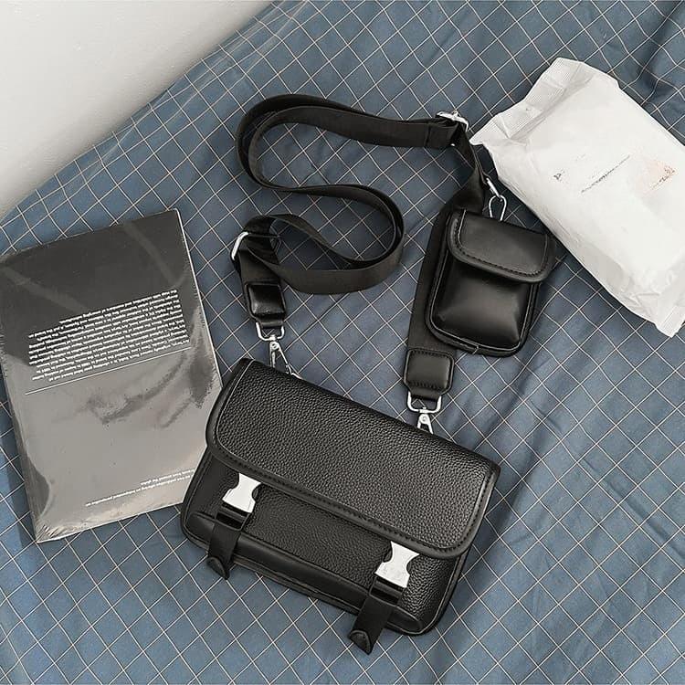 

Black Lock Flip Crossbody Bag Shoulder Bag
