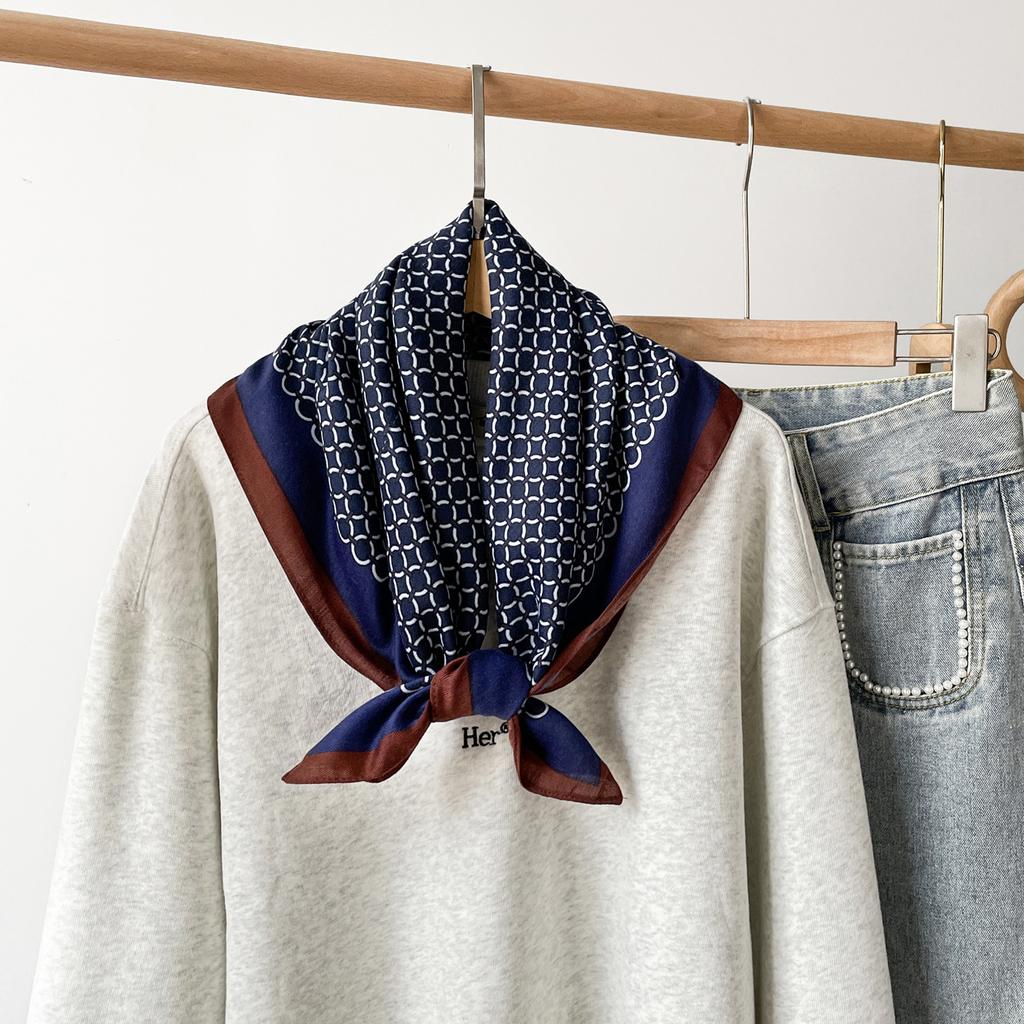 Spring And Summer Satin Long Scarf For Women Sunscreen Shawl Fashionable Beauty Scene Satin Long Scarf Versatile Travel Scarf