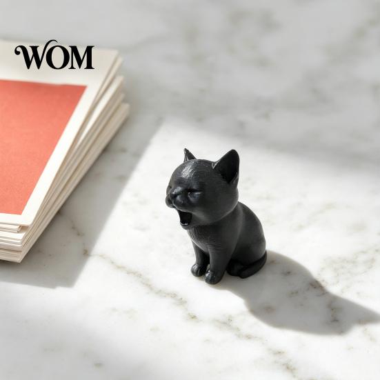 Industrial Style Cat Decoration 3D Printed Ornament, Yawning Shape Matte Figurine, Integrated Cute Desk Accessory Molding Mini Palm Size Decoration,