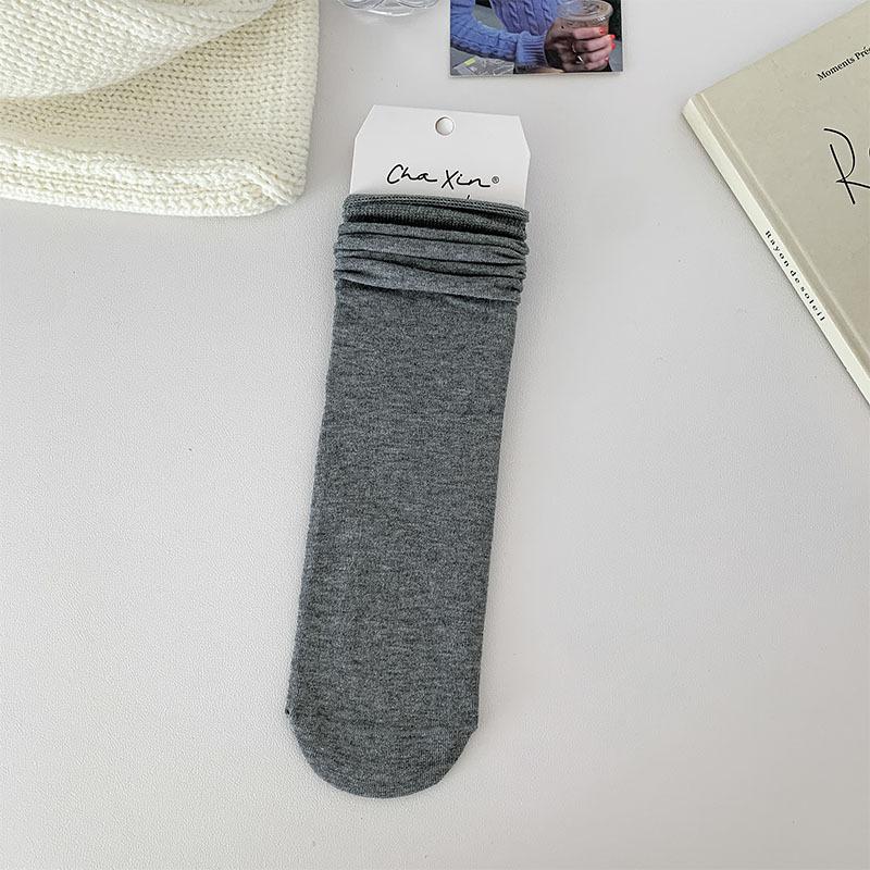 Stacks Of Socks And Socks, Solid Color Thin Mid-Season Socks, Loafers, Basic Models With Versatile And Simple