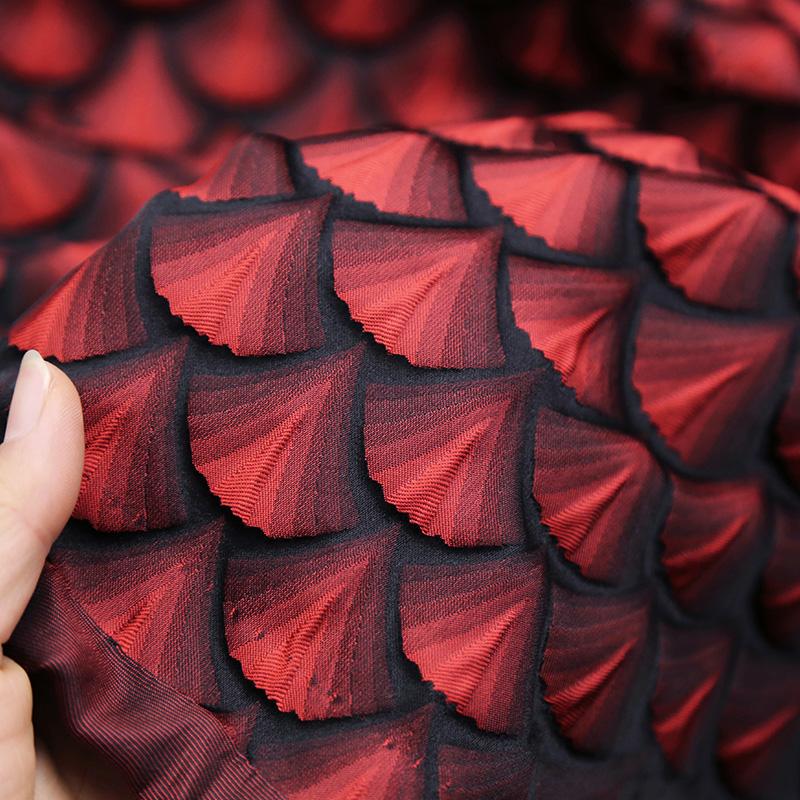 

50x160cm 3D Relief Embossed Scale Woven Satin Brocade Fabric Fan Shaped Texture Jacquard Designer Fabric DIY Dress Costume 50x160cm