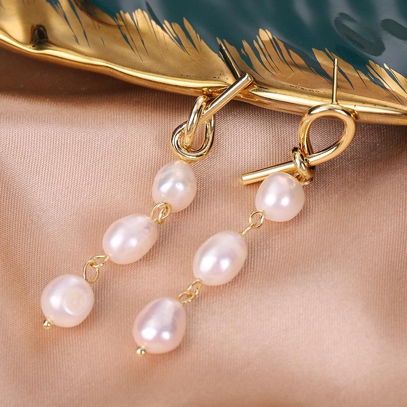 Baroque natural freshwater pearl earrings personalized design knotted irregular pearl stud earrings European and American style