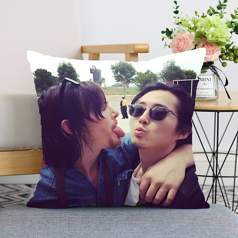 TV VThe Walking Dead Throw Pillow Covers Pattern Cushion Cover Suitable For Sofa Bedroom Car Pillow Cover