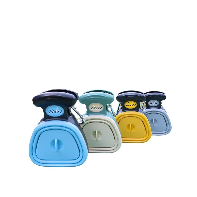 Foldable Portable Dog Poop Scooper with Waste Bag Clip Outdoor Dog Walking Pet Waste Cleaner Tool
