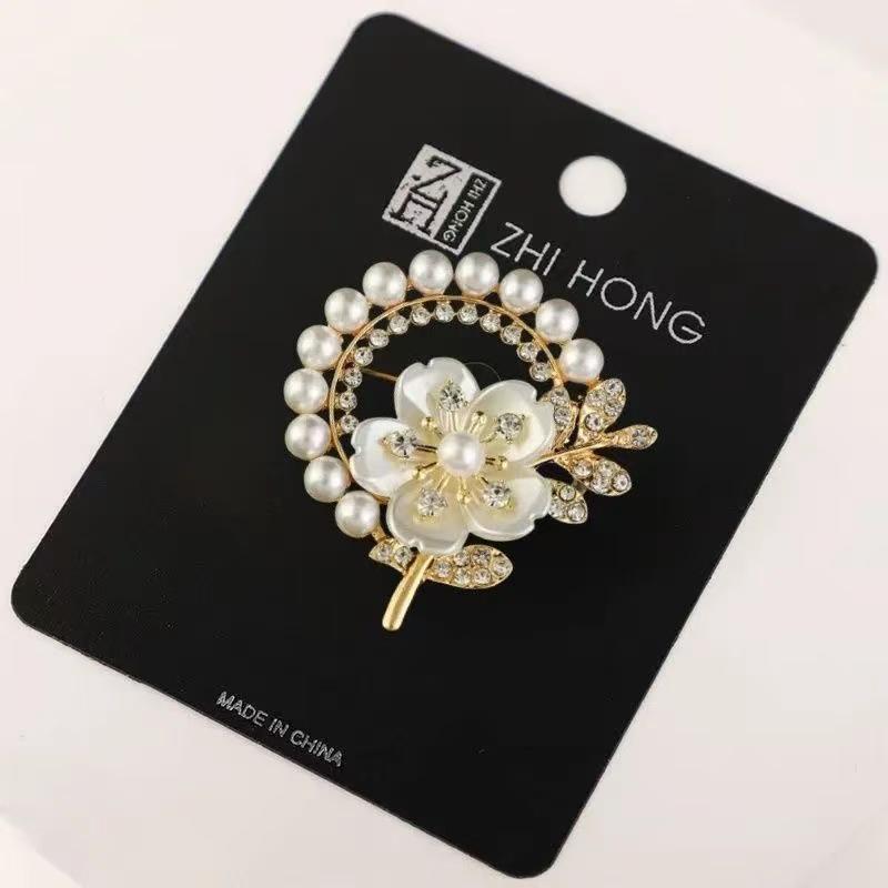 Elegant Retro Plum Blossom Rhinestone Brooch - Anti-Exposure Pin & Fixing Buckle Clothing Accessory