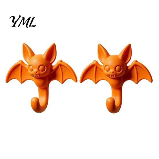 Space Saving Hooks for Apartment 2Pcs 3D Printed Bat Hanging Hooks, Decorative Wall Hangers Keys Unique Shaped Towels Bags, Adhesive Halloween