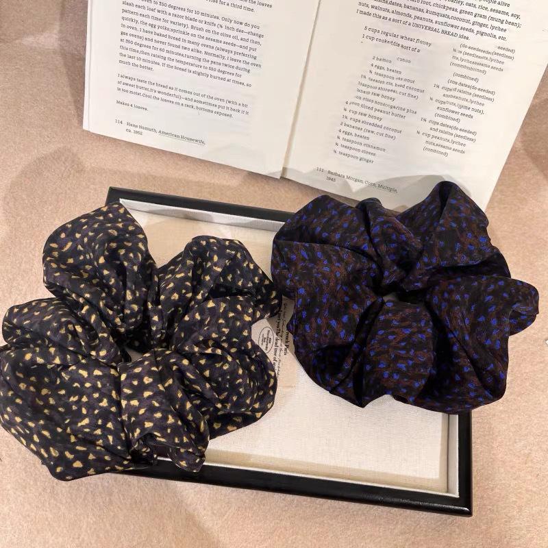 Korea's new high-end large intestine hair band jewelry retro simple floral large simple hair band women's hair rubber band