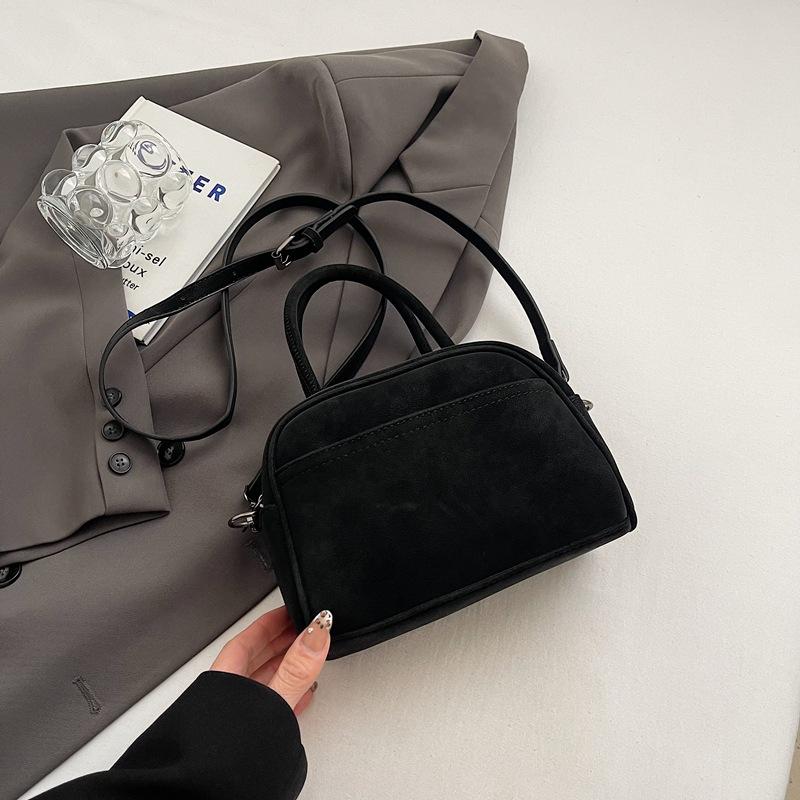 Premium Niche Bag Women's Spring and Summer Retro New Versatile Casual Messenger Bag Portable Pillow Bag