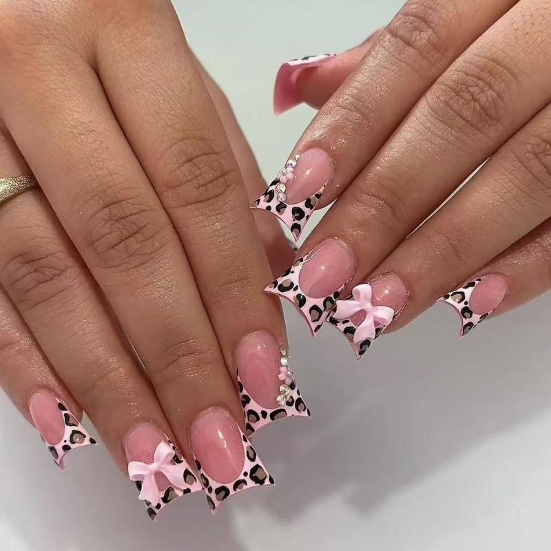 Short Press-On Nails With Pink French Tip Leopard Print Bow Design Glossy Finish 24pcs Women Gel Nail
