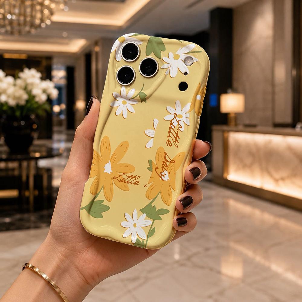 Little Daisy Cream Yellow Phone Case For iPhone 17 16 15 14 13 12 11 Pro Max Plus Wavy Edge Protective Cover