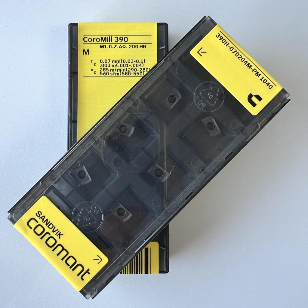 SANDVIK / 390R-070204M-PM 1040 / Original Swedish hard alloy blade 10 Pcs