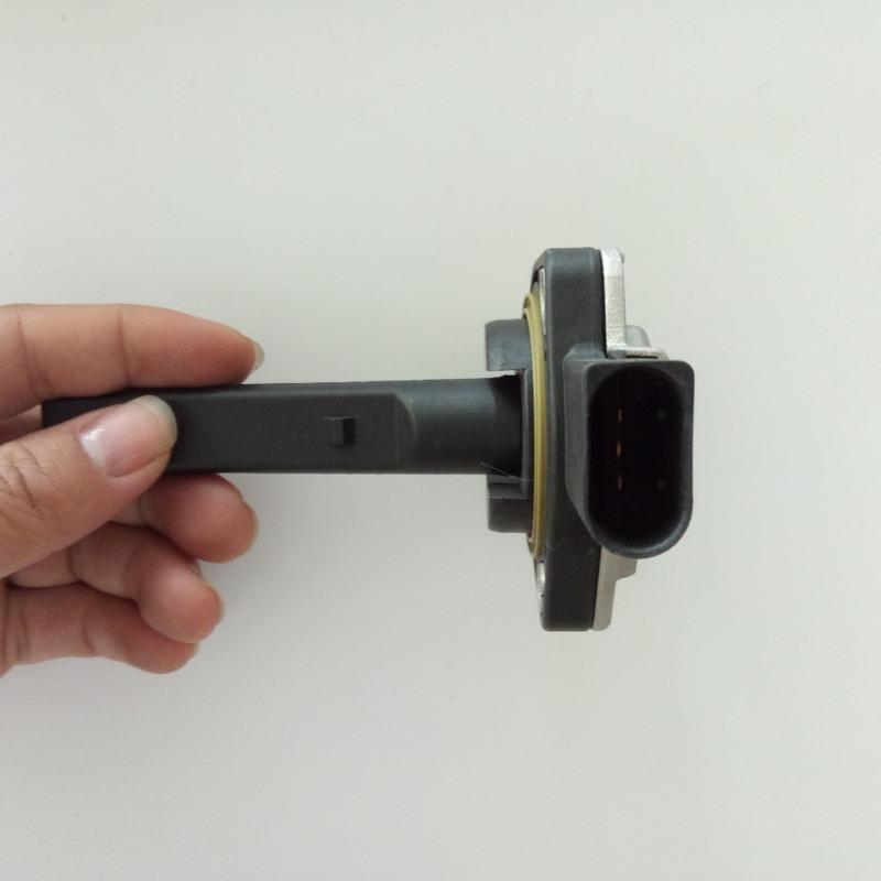 12617508003 Ölstandssensor für BMW 1 3 5 7 Serie E46 E81 E87 E90 E91 Z4 X3 X5 OEM 12611744292
